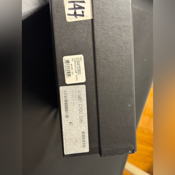 YSL Tribute Sandals (Preloved) - Picture 14 of 14